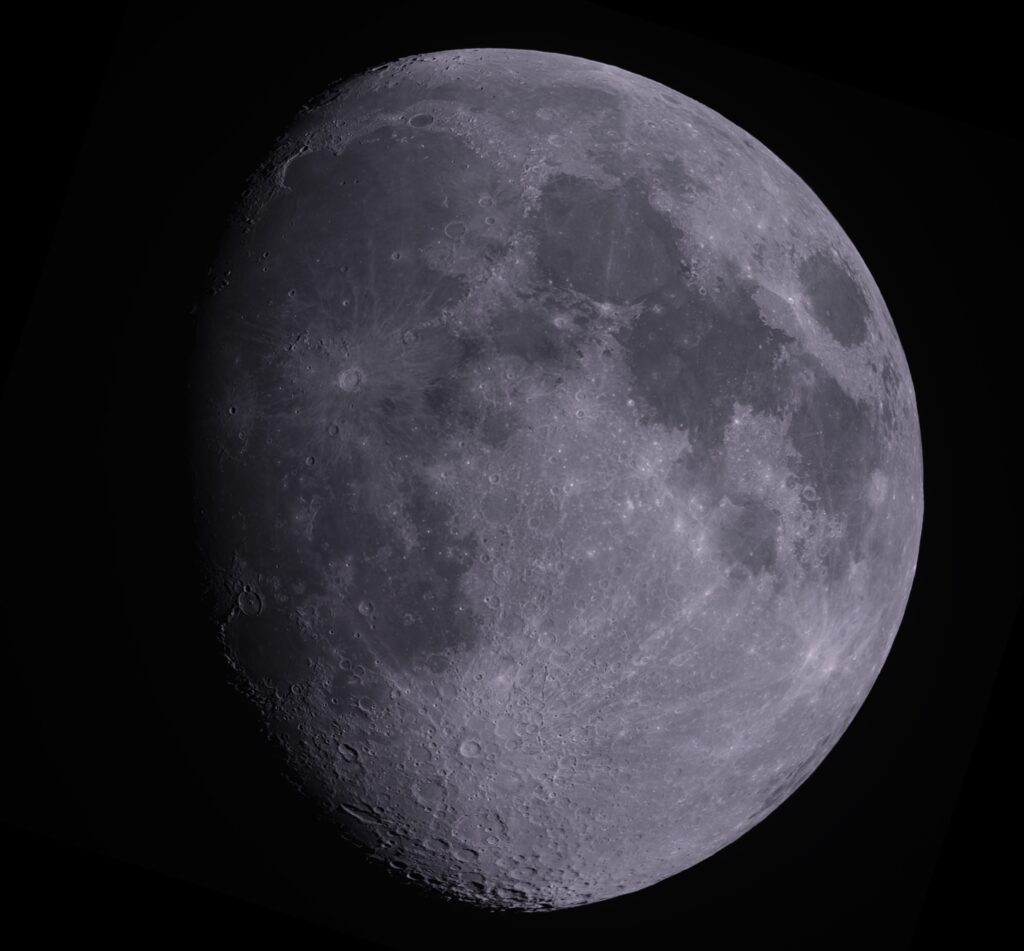 Moon Waxing Gibbous (12/30/2025)